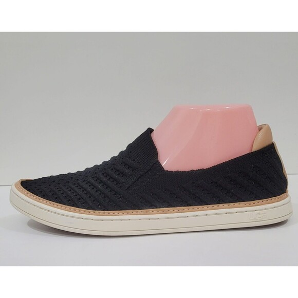 UGG Sammy Chevron Black Flats Knit Casual Comfort Slip On Women Sneaker 8,5 - Picture 3 of 9